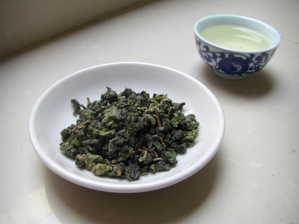 Tieguanyin oolong tea leaves